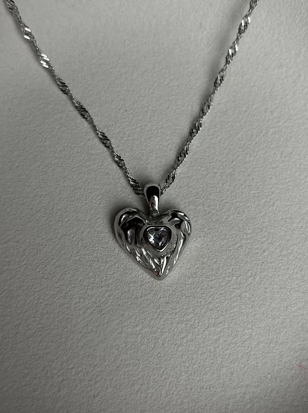 heart_necklace2